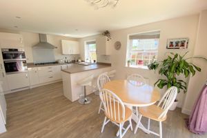 Photo 18- click for photo gallery